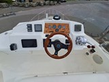 Sealine F34 for sale - flybridge helm